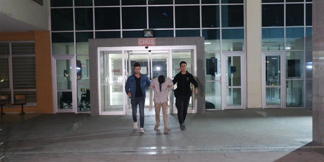 Hastanede doktorlara tabancayla korku dolu anlar yaatan pheli tutukland