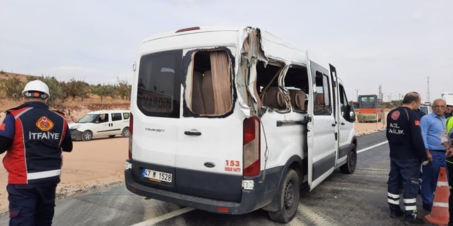 Mardin'de yolcu minibs ile kamyon arpt: 1'i ar 5 yaral