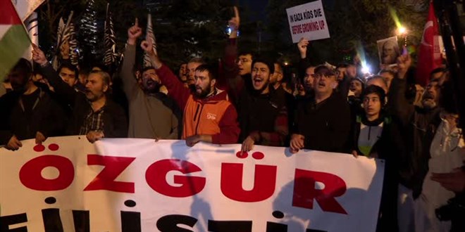İsrail'in Gazze saldırıları Ankara'da protesto edildi