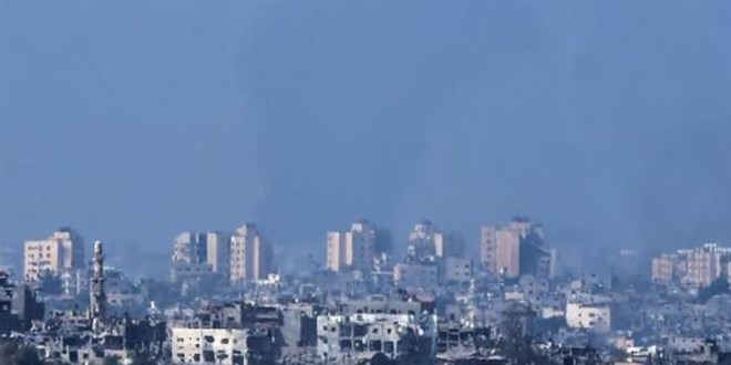Gazze snrndan dumanlar ykselmeye devam ediyor