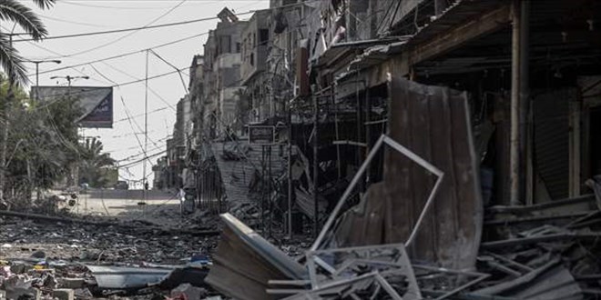 İsrail'in, Gazze'nin farklı bölgelerine düzenlediği saldırılarda en az 19 kişi öldü