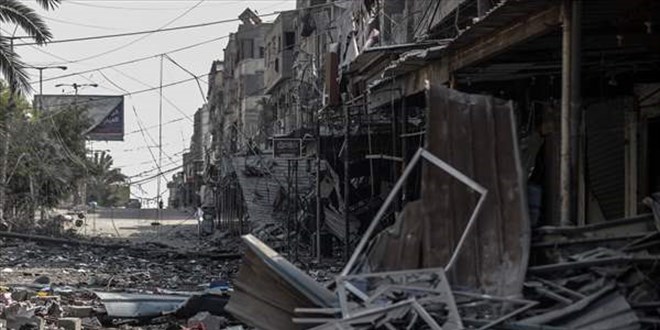 srail'in, Gazze'nin farkl blgelerine dzenledii saldrlarda en az 19 kii ld
