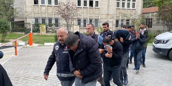 Samsun'da belediyeye ait 25 ton malzeme çaldılar