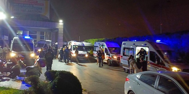 Öğrenci yurdunda zehirlenme: 60 öğrenci hastaneye kaldırıldı