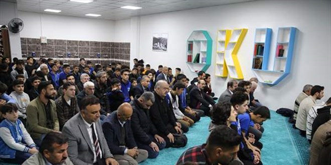 Depremde ölen akademisyenin ismi mezun olduğu lisenin mescidinde yaşatılacak