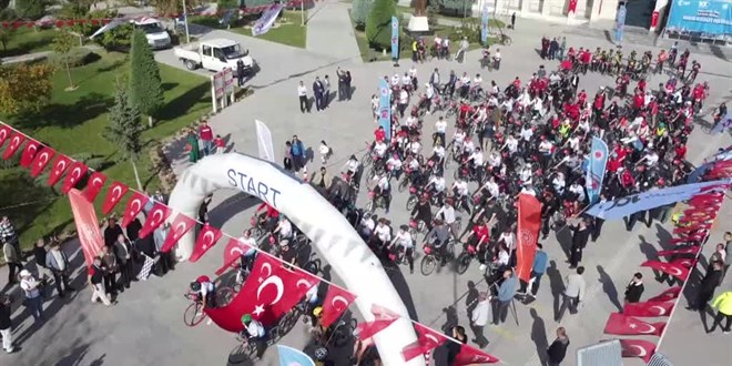 Konya'da hakim ve savclarn katlmyla Bisiklet Festivali yapld