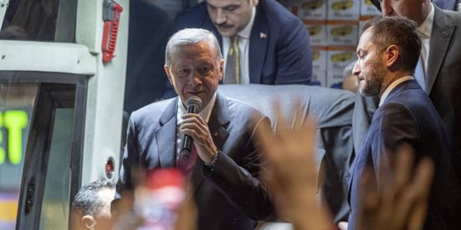 Erdoğan: Türkiye'yi çok farklı bir yere taşıyacağız