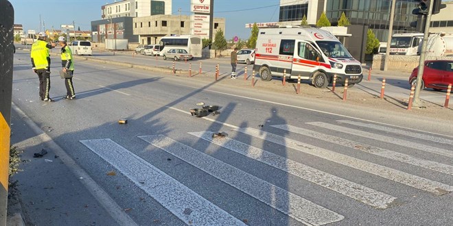 Denizli'de otomobilin çarptığı motosiklet sürücüsü öldü