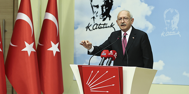 CHP'nin koltuktayken kaybeden ilk genel başkanı Kılıçdaroğlu