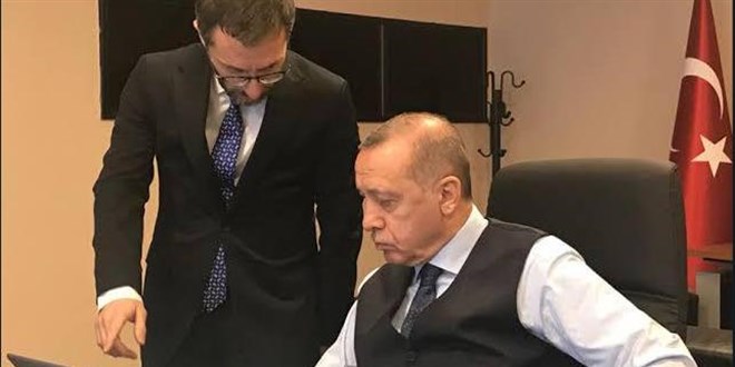 Almanya gazetesinin hedefinde Cumhurbaşkanı Erdoğan ve İletişim Başkanlığı var