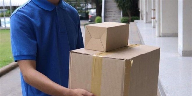 Kargoyla gönderilen çekleri çalan kuryeye 'görevi kötüye kullanma' davası