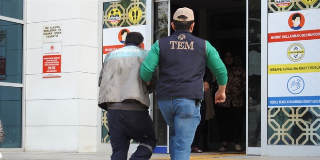DEAŞ operasyonunda yakalanan 5 şüpheliden 2'si tutuklandı