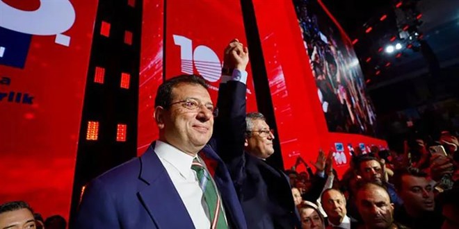 İBB Başkanı İmamoğlu, CHP Genel Başkanı Özel'i ziyaret etti