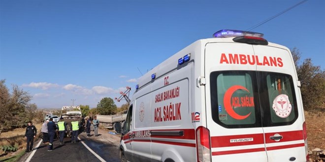 Diyarbakr'da zincirleme trafik kazasnda 1 kii ld, 6 kii yaraland