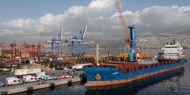 Trkiye'den Gazze'ye yardm gemisi yola kyor