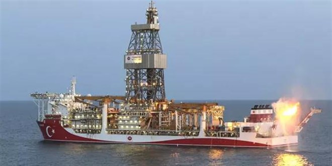 Karadeniz'de petrol hamlesi