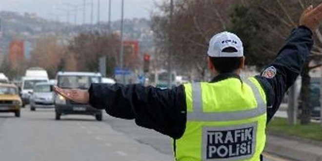 Emniyet Genel Müdürlüğünden ülke genelinde trafik denetimleri