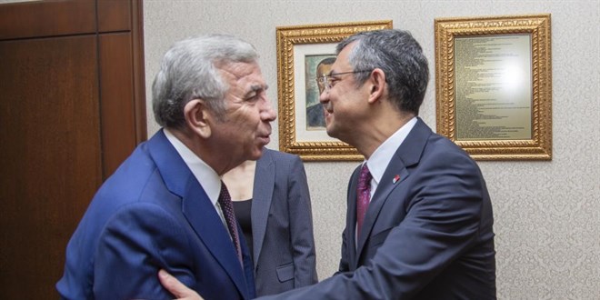 CHP lideri Özel, Mansur Yavaş'ı kabul etti