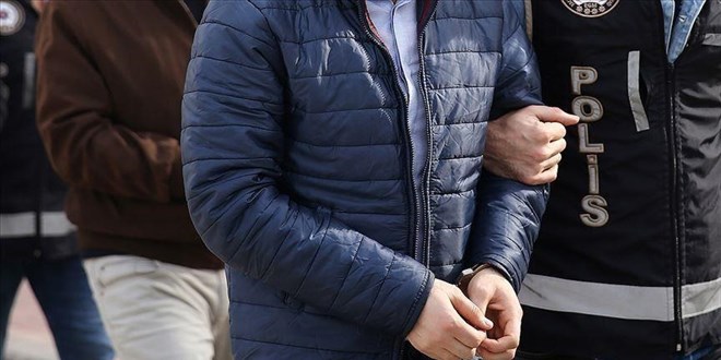 2 FET phelisi Yunanistan'a kaarken yakaland