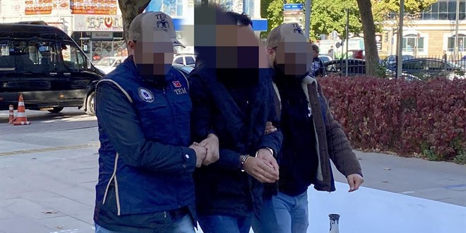 Kırmızı bültenle aranan DEAŞ'lı Kırşehir'de yakalandı
