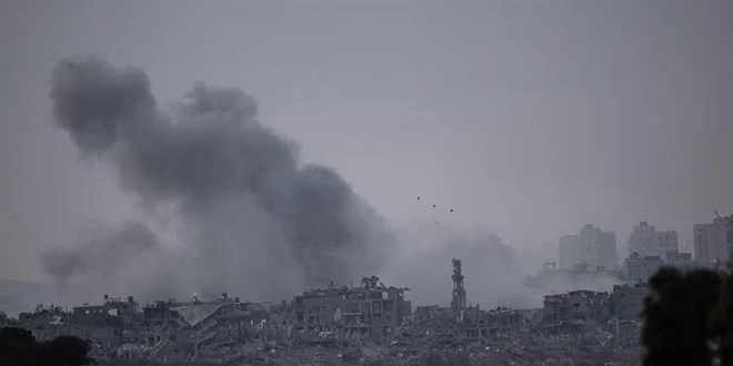 İsrail ordusu Şifa Hastanesi'ne operasyon başlattı