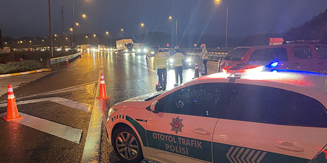 Sürücüler dikkat! Bolu Dağı Tüneli İstanbul yönü trafiğe kapatıldı