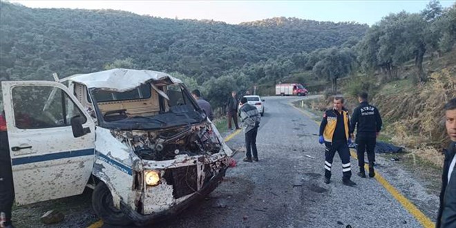 Aydın'da uçuruma devrilen kamyonetteki 2 kişi öldü