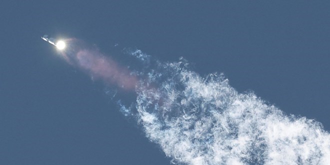 Starship'in test uçuşunun 8'inci dakikasında roketle bağlantı kesildi