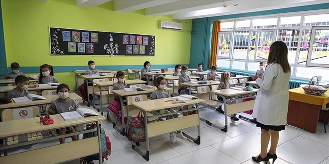 Okullarda iki yabancı dilin öğretileceği modelin pilot uygulaması başladı