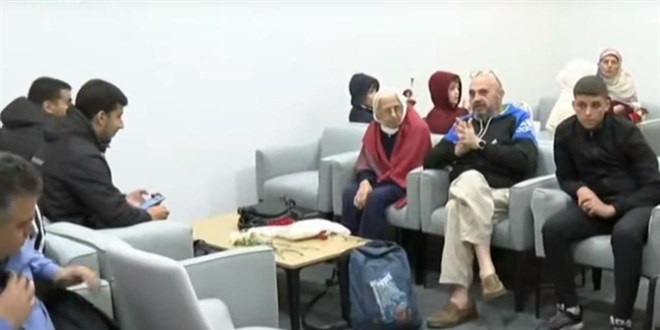 Gazze'den tahliye edilen 42 Türk vatandaşı yurda döndü
