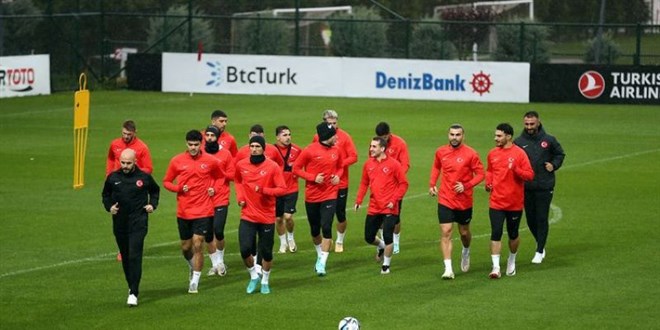 A Milli Futbol Takımı, Galler maçının hazırlıklarına başladı