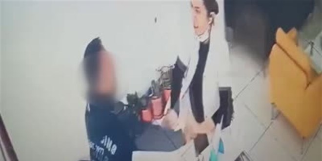 Güngören'de tedaviyi beğenmeyen kişi diş hekimine saldırdı