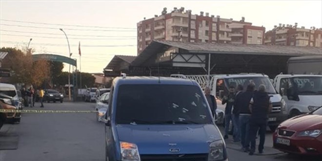 Mersin'de aracında silahlı saldırıya uğrayan kişi öldü