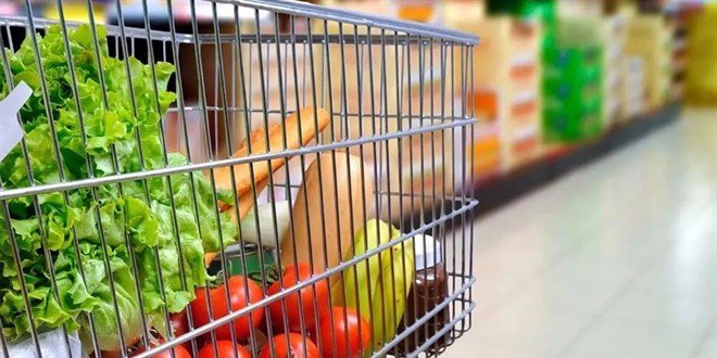 Marketlerin pazar günleri kapanmasına yeşil ışık
