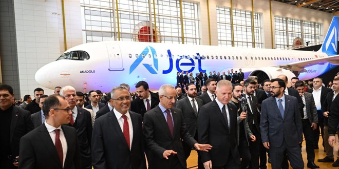 AnadoluJet, 'AJET' oluyor: İç ve dış hatlarda rekabeti artıracak
