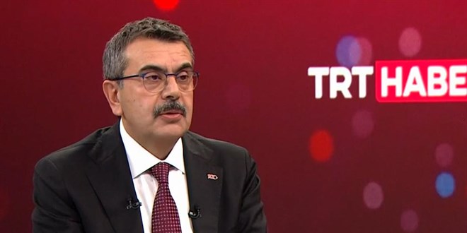 Bakan Tekin: Ara tatillerin kaldrlmas gndemimizde yok