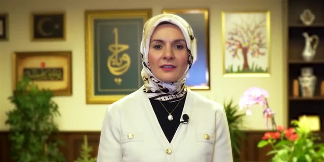 Bakan G�kta�: Kad�na kar�� �iddet bir insanl�k su�udur