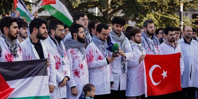 Doktorlar Gazze'deki katliam 