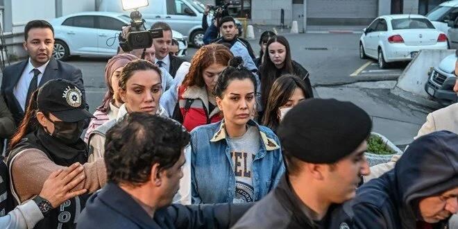 Fenomenlerden 'Siberaklama' yöntemi: Türkiye ve Kuveyt'teki dolandırıcılık arasındaki benzerlik