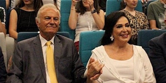 Türkan Şoray ve Ediz Hun'dan öğretmenlere sürpriz ziyaret