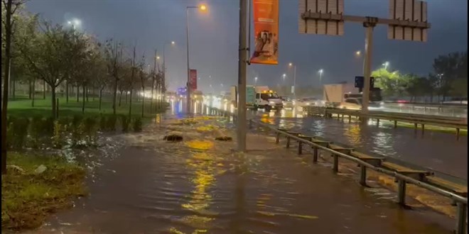 AKOM'dan İstanbul için aşırı yağış uyarısı