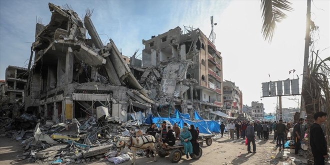 İsrail askerleri 'insani araya' rağmen Gazze'de 3 Filistinliyi öldürdü
