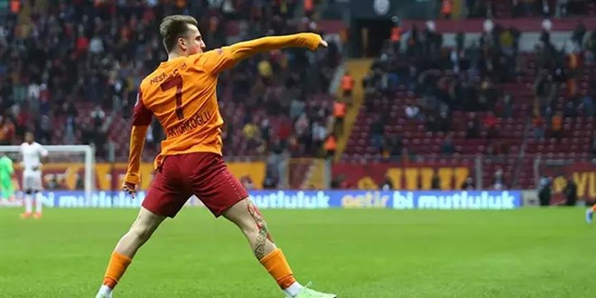 Kerem Aktürkoğlu, golünü Filistin'deki çocuklara armağan etti