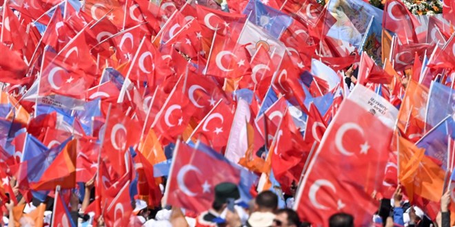 AK Parti'de aday adayları için anket süreci başladı
