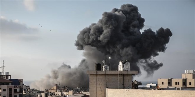 srail'in Gazze'ye saldrlarnda lenlerin says 15 bin 207 oldu