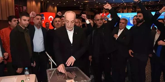 Ergn Atalay, yeniden TRK- Genel Bakan seildi