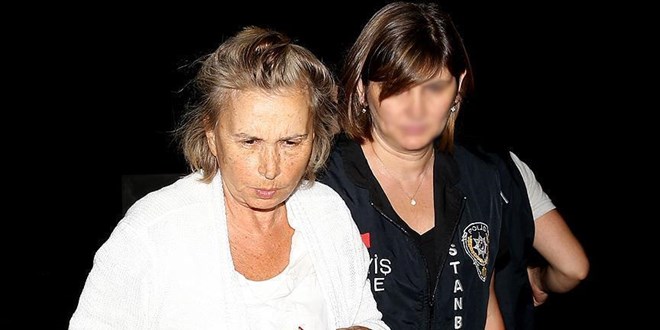 Nazlı Ilıcak cezaevine girdi