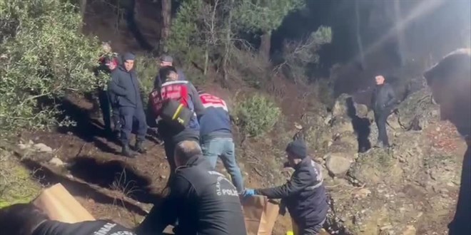 Katil zanlısı, arkadaşını sopayla öldürüp 3 yıl emekli maaşını çekti