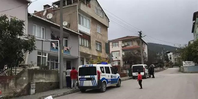 Küvette boğulma tehlikesi geçiren bebek yaşam mücadelesini kaybetti