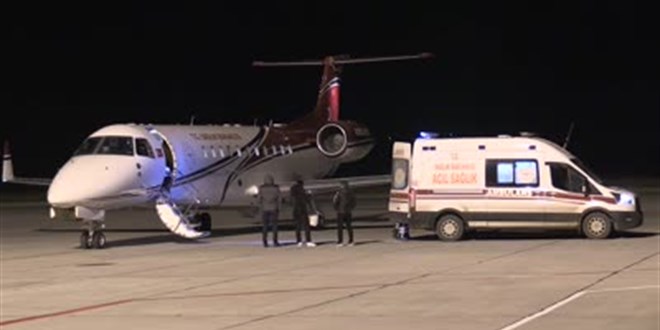 Kalp krizi geçiren Sarıkamış Belediye Başkanı Hayali, ambulans uçakla Ankara'ya sevk edildi